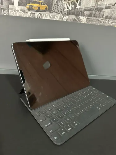 iPad Air 5 (M1) - Apple Pencil 2gen - Capa Folio