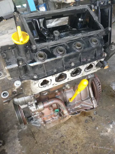 Motor parcial Peugeot 206 2006 1.6 16v gasolina base de troca 3 meses garantia 