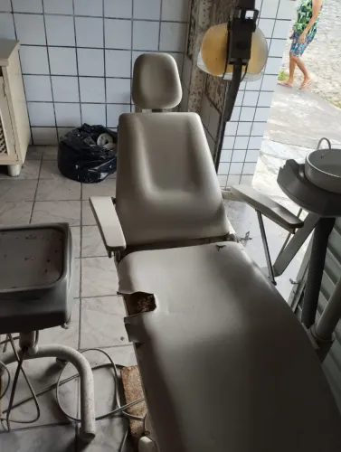 Cadeira para dentista, esteticista, etc.