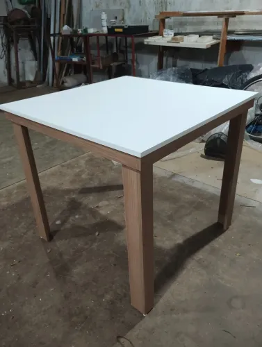 Mesa de jantar MDF entrego, tenho branca