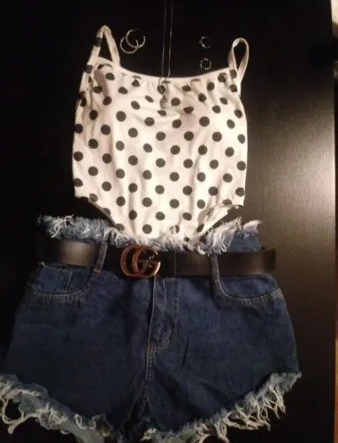 Body e Shorts Jeans - Estiloso e Confortável