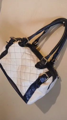 Vendo várias peças de roupas  P ,M, e calçados n 36os 