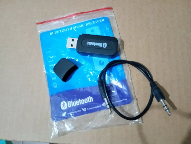 Adaptador Bluetooth Music Receiver USB AUX