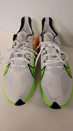 Tenis Nike Zoom Gravity