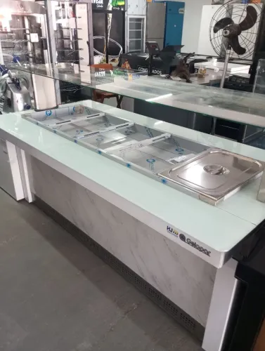NZ. Buffet REFRIGERADO 2 metros Gelopar