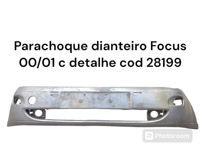 Para-choque dianteiro Focus 00/01 c/ detalhe