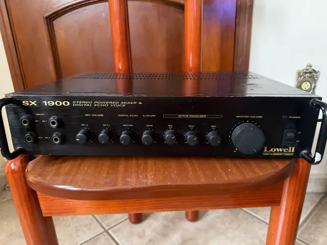 Amplificador sx1900 Lowell 200 watts