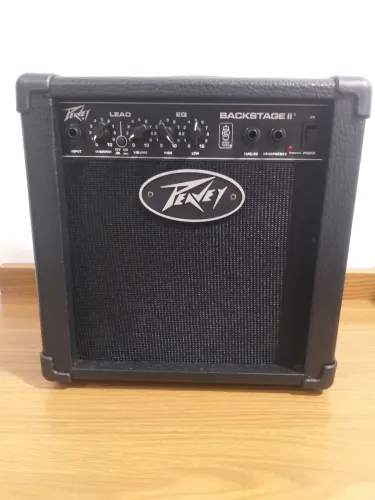 Amplificador Peavey Backstage II
