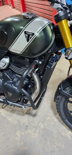 Vendo ** (moto está na Redig motos em Manaus)