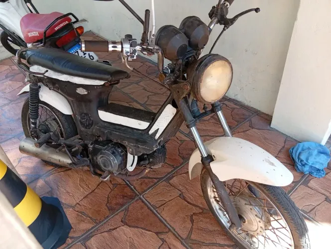 Vendo essa moto 