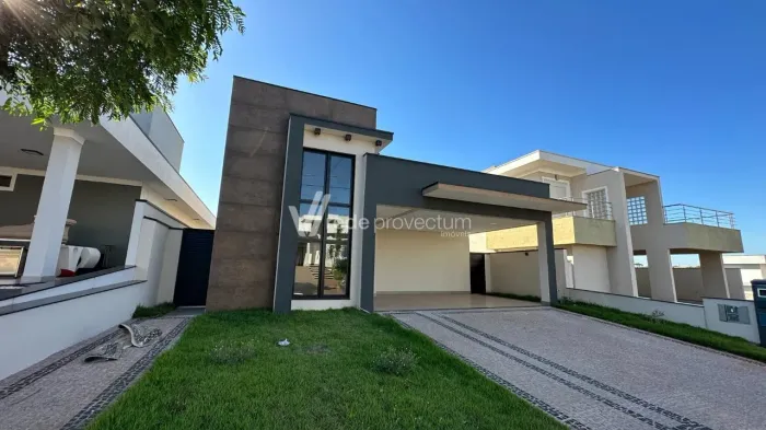 Casa para venda no Condomínio Terras do Cancioneiro em Paulínia!!