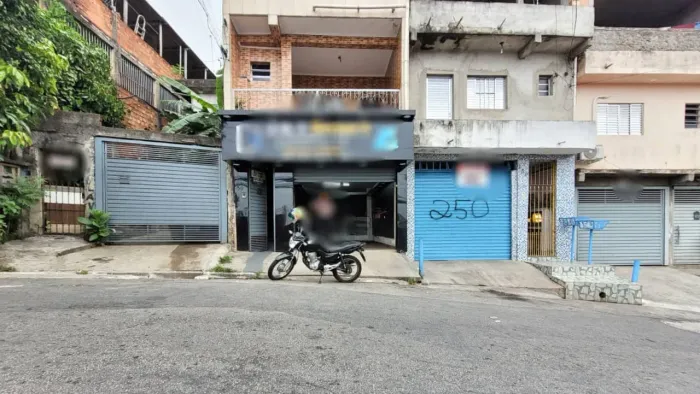 Loja na Rua Lago Vitória, 50 20 m²