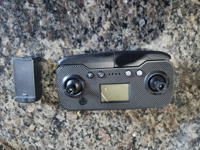 Controle e bateria do drone L200 Pro