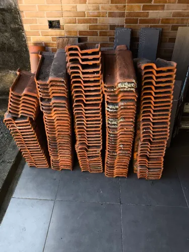 Doação Telha romana
