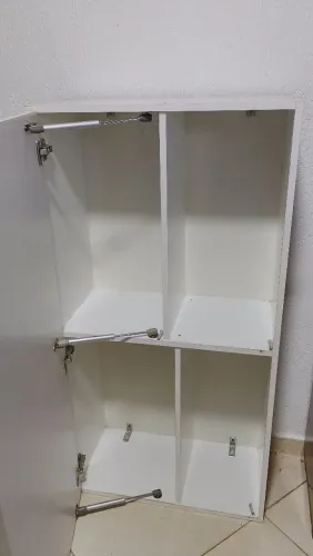 Armário de parede