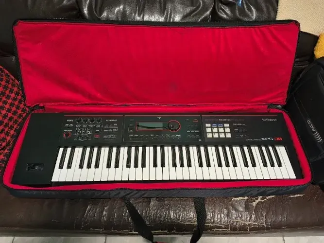 Teclado Roland XPS 30 Usado