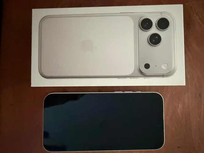 iPhone 17 pro max 256