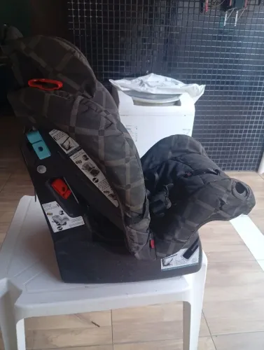Vendo cadeiras de bebê