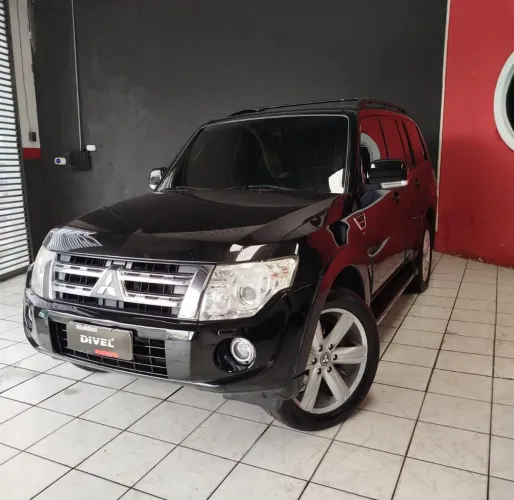 Mitsubishi Pajero HPE Full 3.2 4X4 T.i.dies. 5P AUT 2014