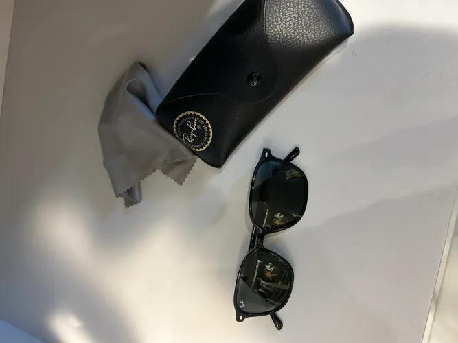Óculos rayban leonard