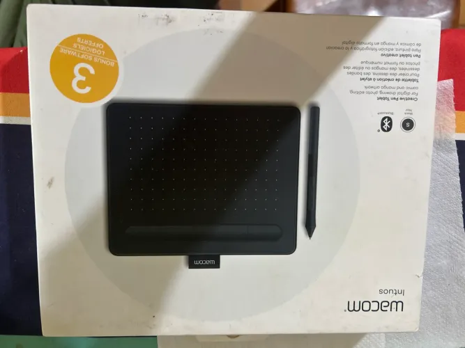 Mesa digitalizadora (Wacom Intuos)