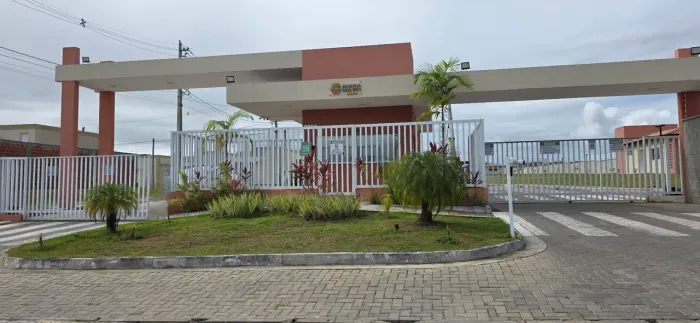 Casa em Alagoinhas Condomínio Reserva dos Ipês 