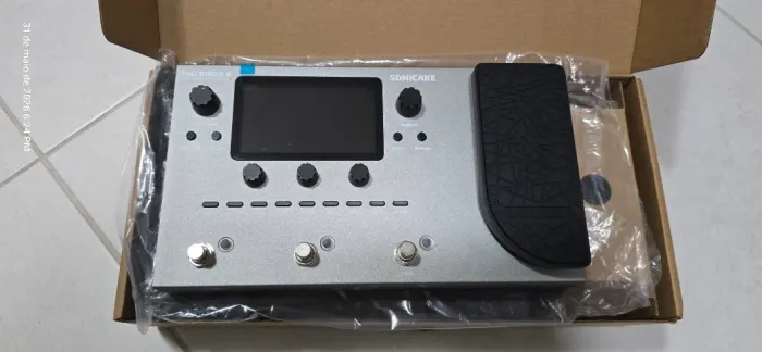 Sonicake Matribox II - Pedaleira c/ Interface de Áudio e IR Loader