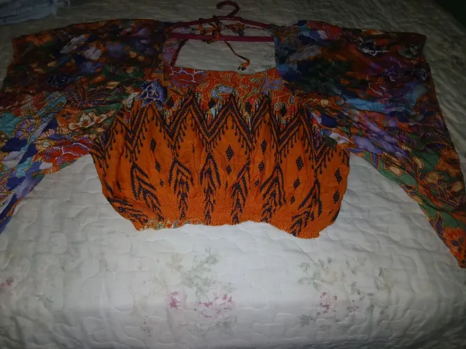 Blusa manga morcego da drees to 60 reais