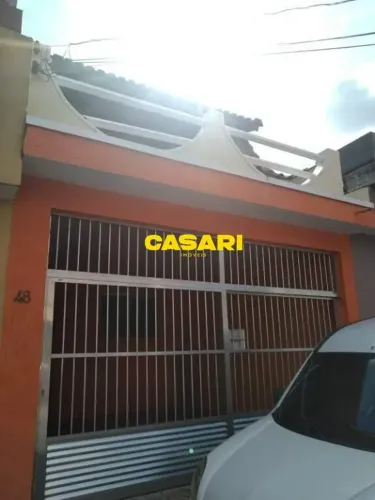 Sobrado com 4 dormitórios, 2 suítes e churrasqueira à venda em Piraporinha - Diadema/SP