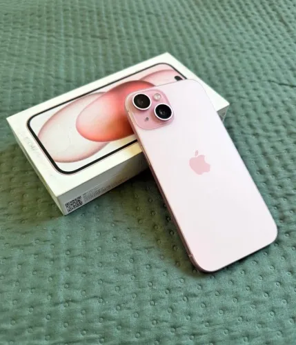 iPhone 15