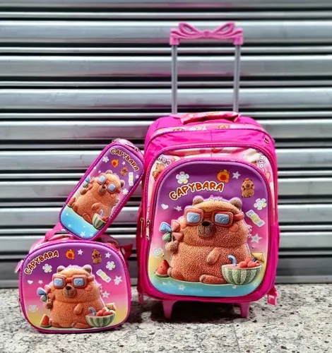 Mochila com rodinhas Capivara