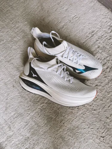 MIZUNO NEO VISTA 2 - TAM 42 (43)