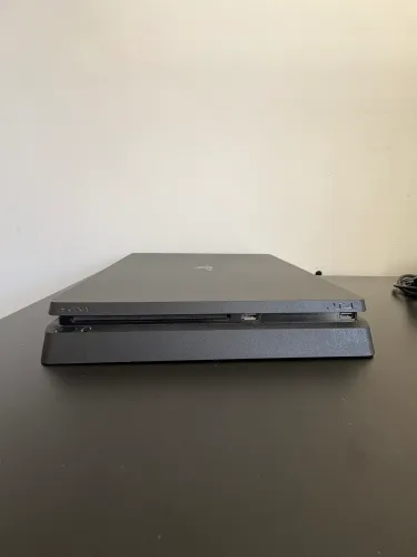 Ps4 slim - 1Tb