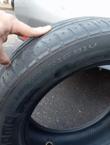 Pneu MOMO 195/55 r16