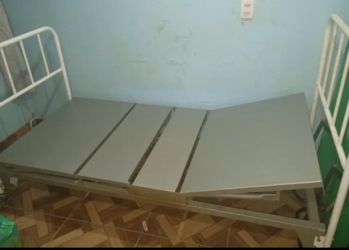 Cama hospitalar 