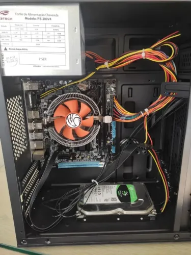 PC i3 7° gen 8gb ram HD 500gb