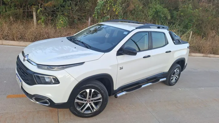 Fiat Toro Freedom 2.0 16V 4X4 TB Diesel Mec. 2017