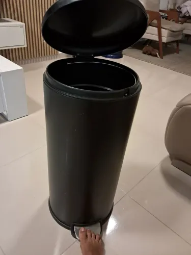 Lixeira aço inox preta 25 litros
