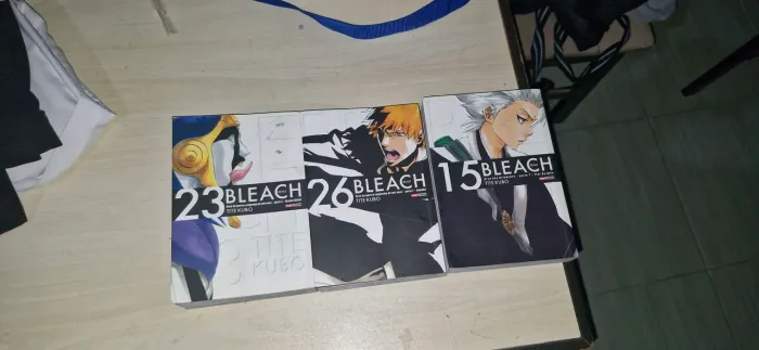 Mangas de bleach 23, 26, 15