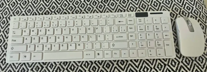 Teclado númerico e mouse sem fio marca Lehmox