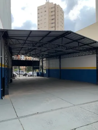 Barracão à venda em Campinas, Centro, com 250 m²