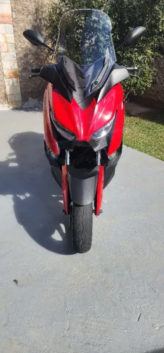 Vendo Xmax 250 ano 22/23