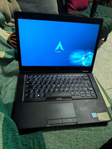 Touchscreen Notebook latitude 5490 8G DDR4 nvme 256G