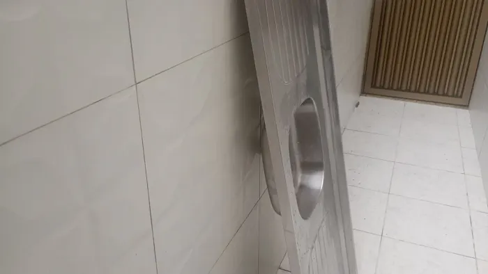 Vendo pia inox usada tamanho 1,50 cm 50,00