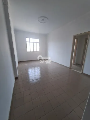 Apartamento 2 Quartos c/Dependência - Quintino. Cód CDQ 172