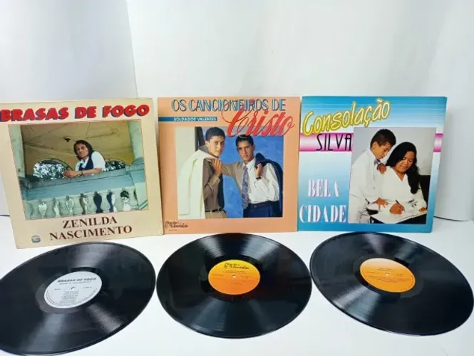 Lote 3 LPs Vinil Gospel Raro (Zenilda Nascimento + Cancioneiros de Cristo + Consolação Sil