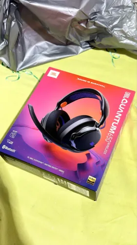 Fone jbl quantum 650