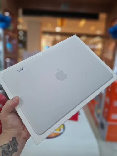 Macbook