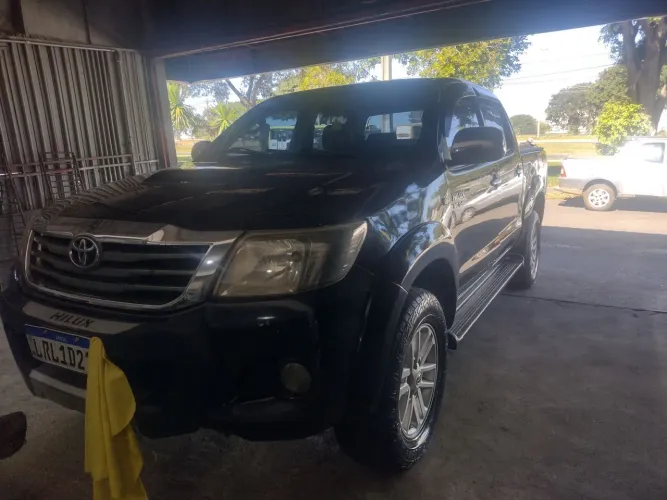 Toyota Hilux CD SR D4-d 4X4 3.0 TDI Dies. 2006