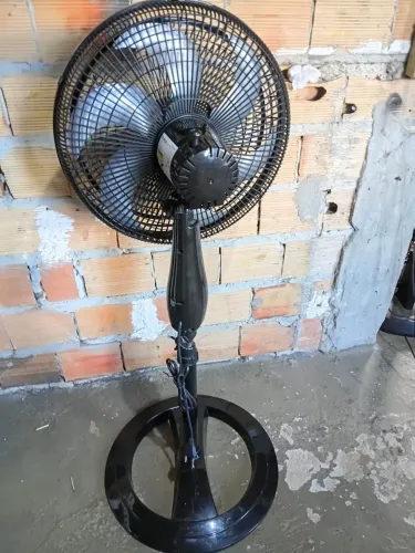 Um ventilador mondial